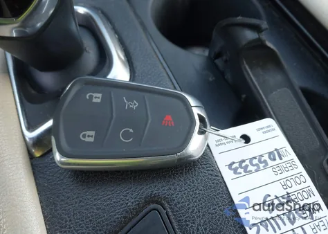 2017 Cadillac Xt5 Standard z USA, uszkodzony, nr VIN 1GYKNARS2HZ105533